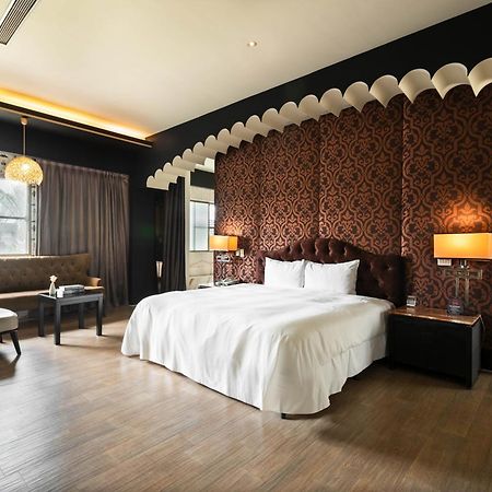Holly Wood Motel Pitou Экстерьер фото