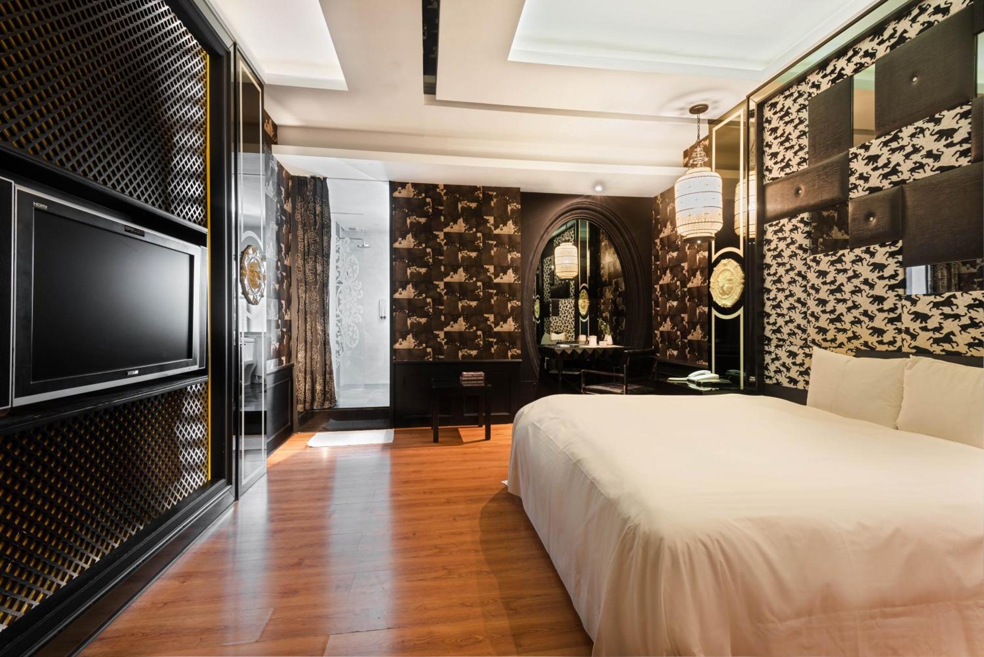Holly Wood Motel Pitou Экстерьер фото