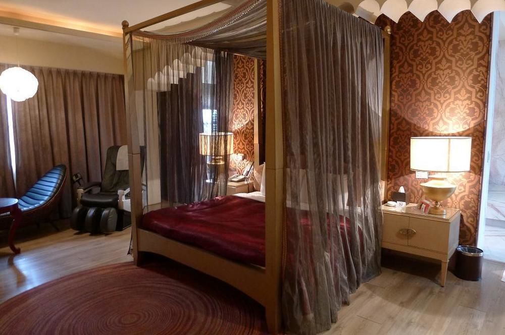 Holly Wood Motel Pitou Экстерьер фото